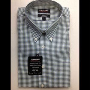 Kirkland Signature Men's Traditional Fit Non Iron Dress Shirt